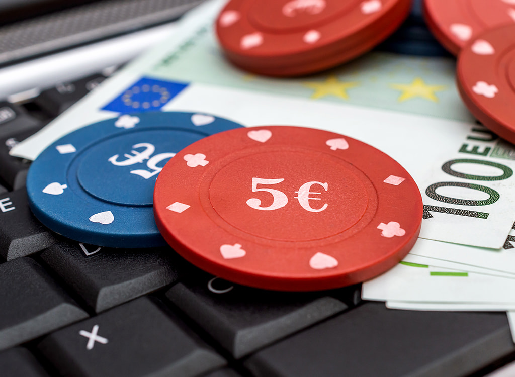 Exemplo de termos e condições de bónus com requisitos de aposta destacados